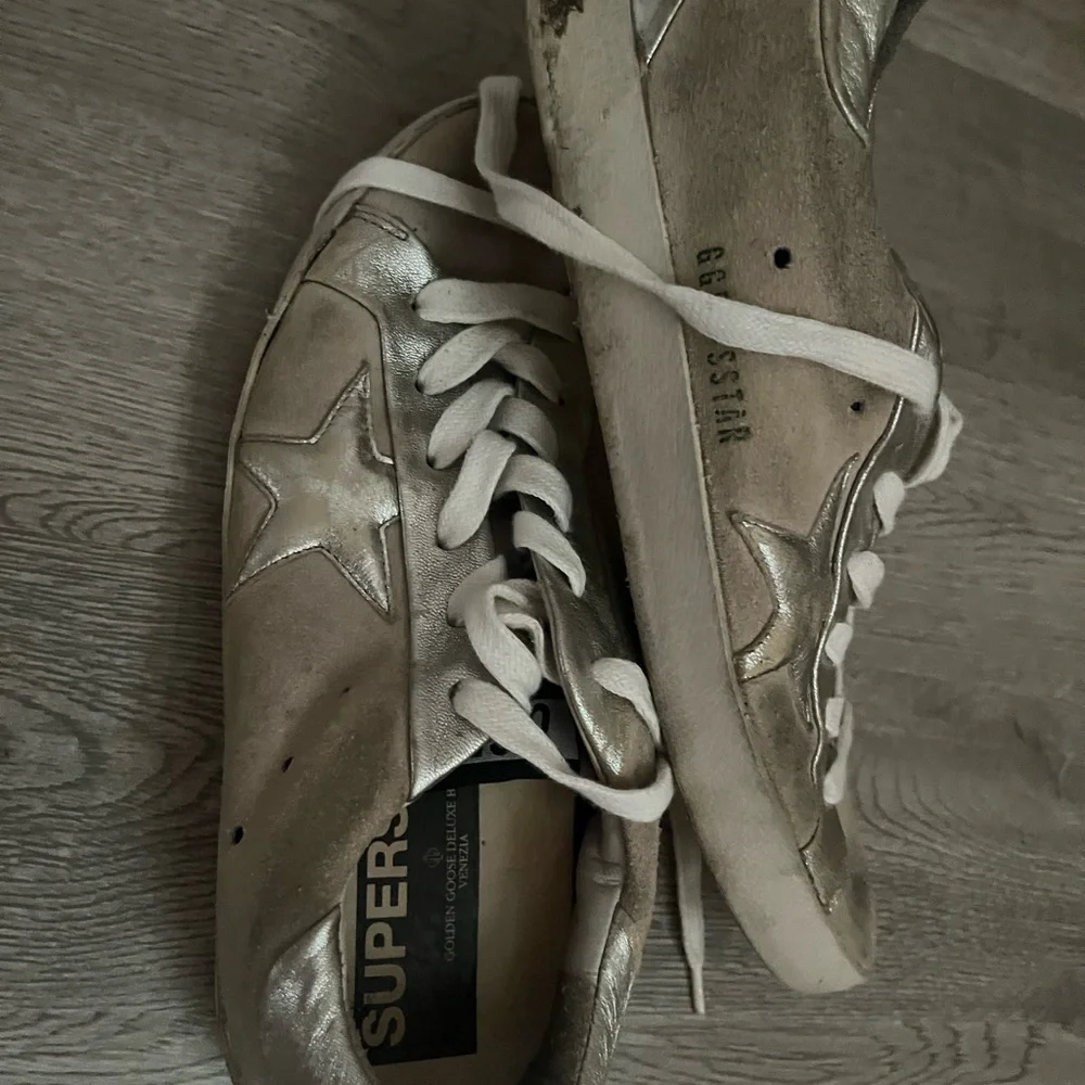 Golden Goose - Picture 2 of 3